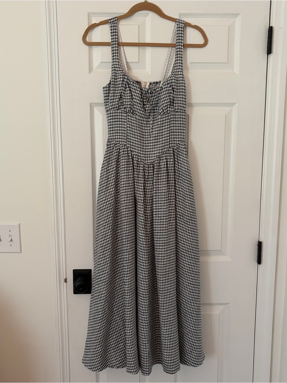 Reformation Balia Linen Midi Dress 4 - Picture 2 of 7
